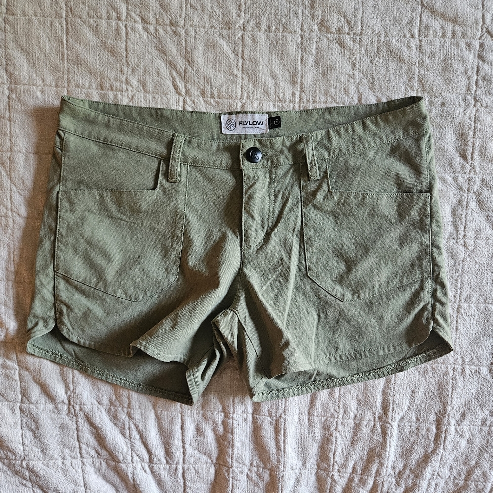Flylow shorts (0726)